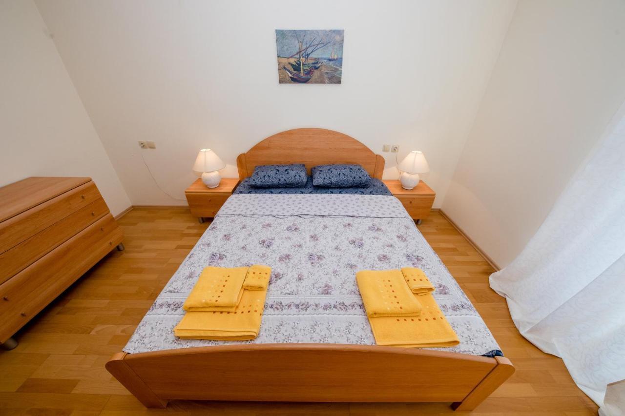 Nikolina Rab Apartments Rab Town Luaran gambar